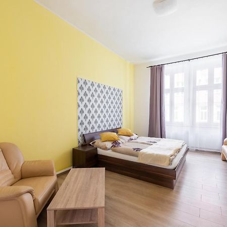 Spacious Apartment Decin Exterior foto