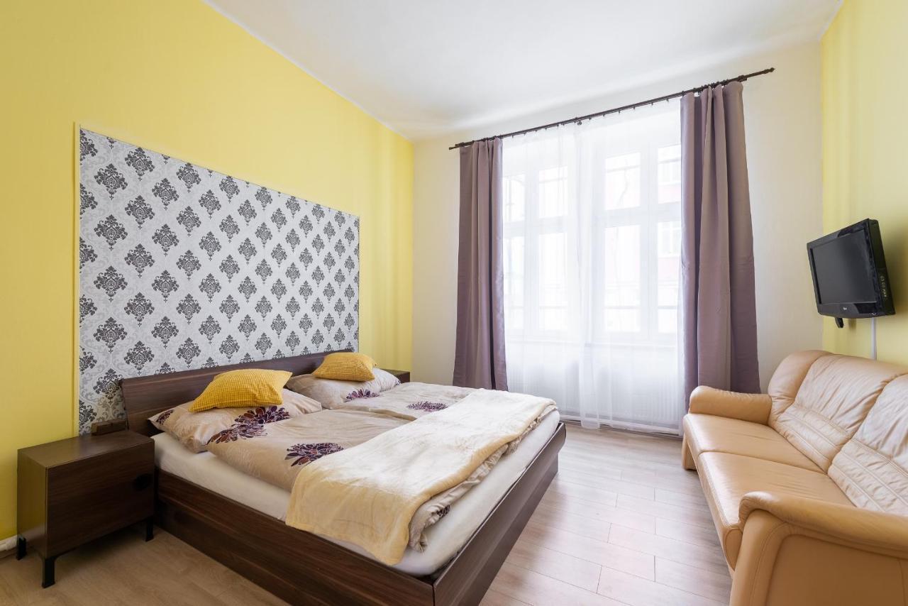 Spacious Apartment Decin Exterior foto